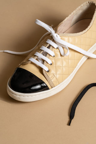 Samba Lace Up Sneaker Alternate View