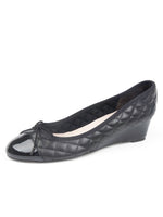Black/Black Patent Color