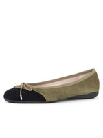 Black/Olive Suede Color