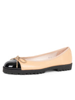 Black Patent/Beige Leather Color