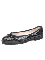 Black Patent Croc Color