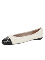 Cream/Black Color