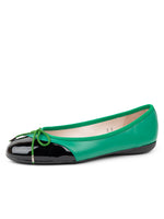 Green/black Color