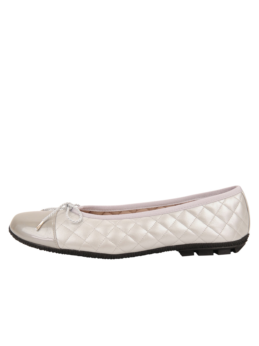Cozy Quilted Leather Ballet Flat