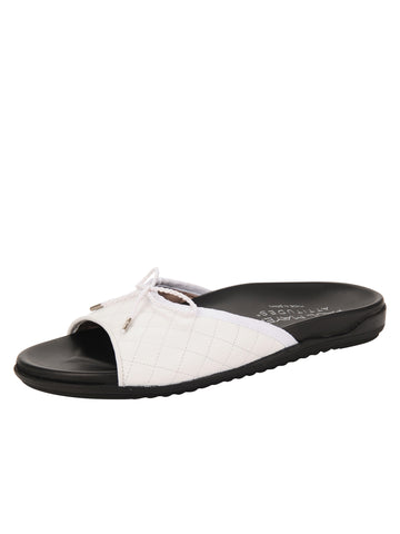 Win Quilted Sandal